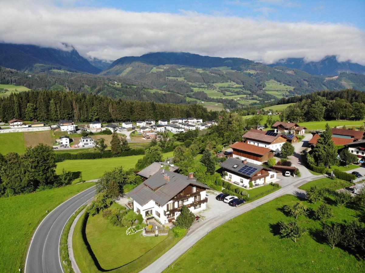 Sonneck Pension Пфаррверфен Екстер'єр фото