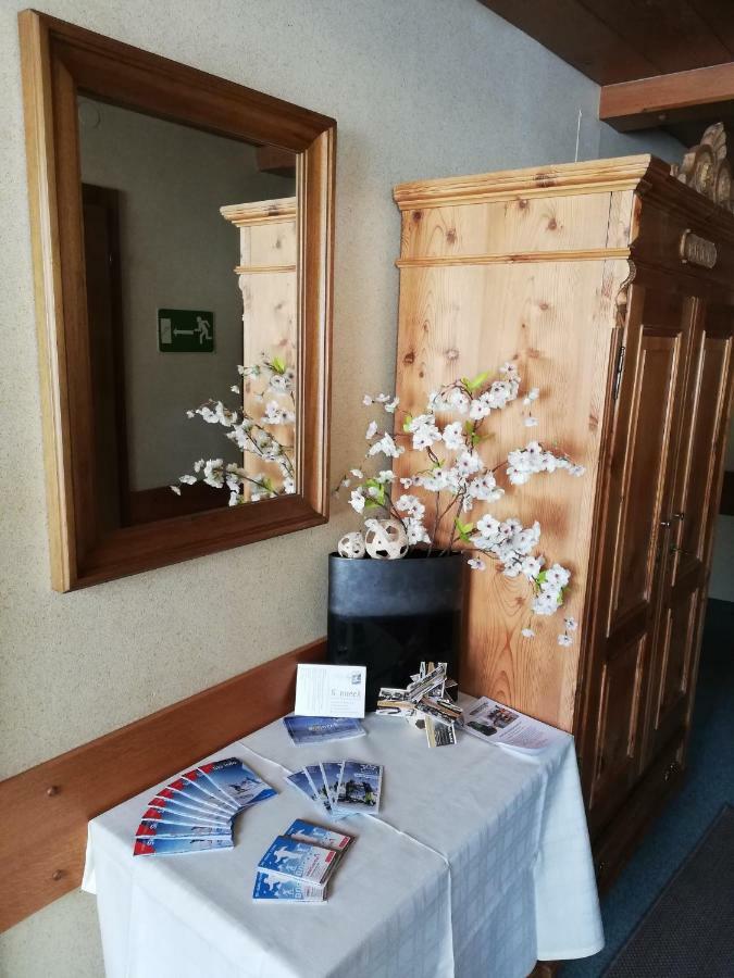 Sonneck Pension Пфаррверфен Екстер'єр фото
